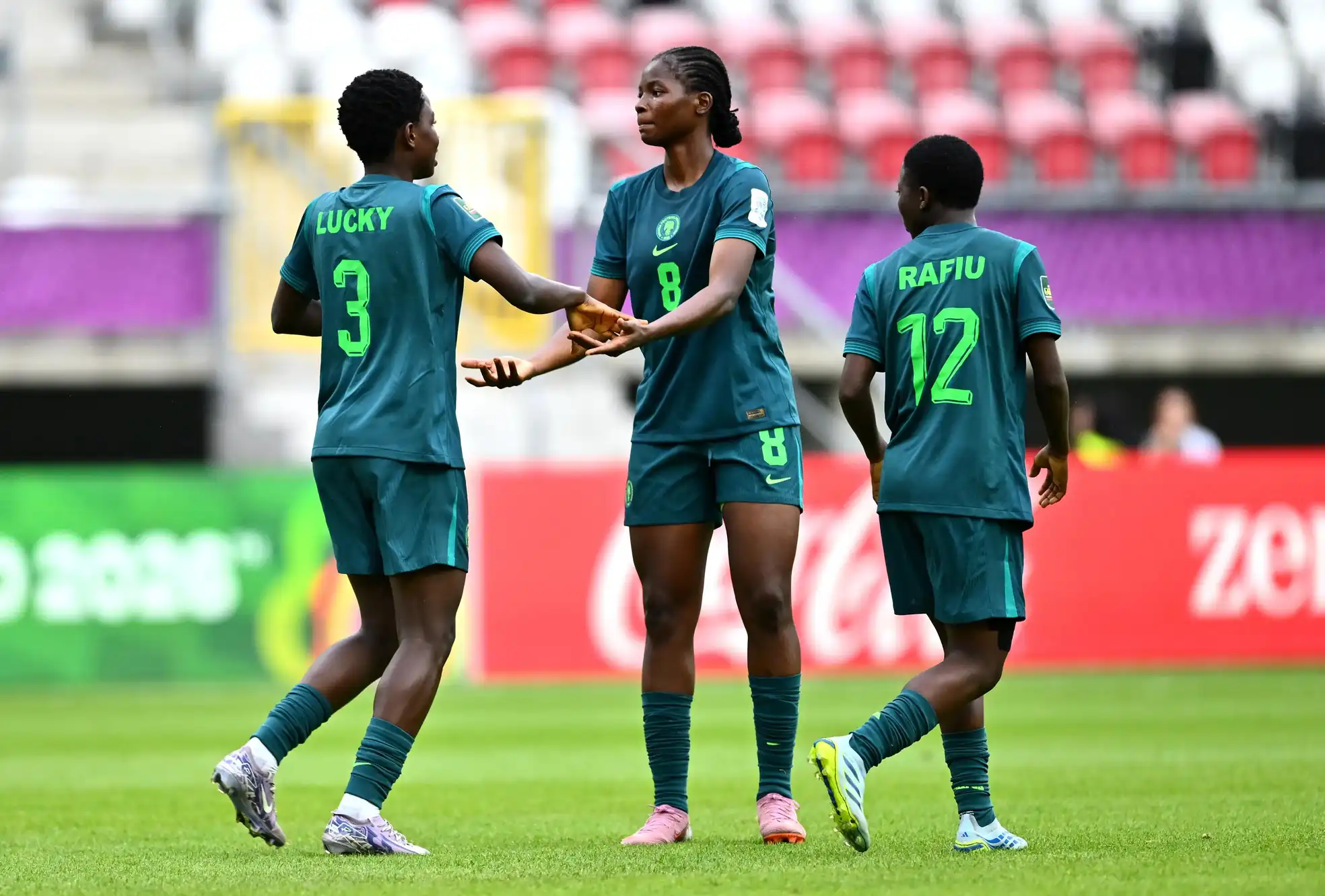 Nigeria cruise into the last 16